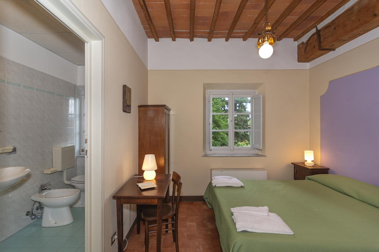 Hotel Casa Diocesana Di Лука Екстериор снимка